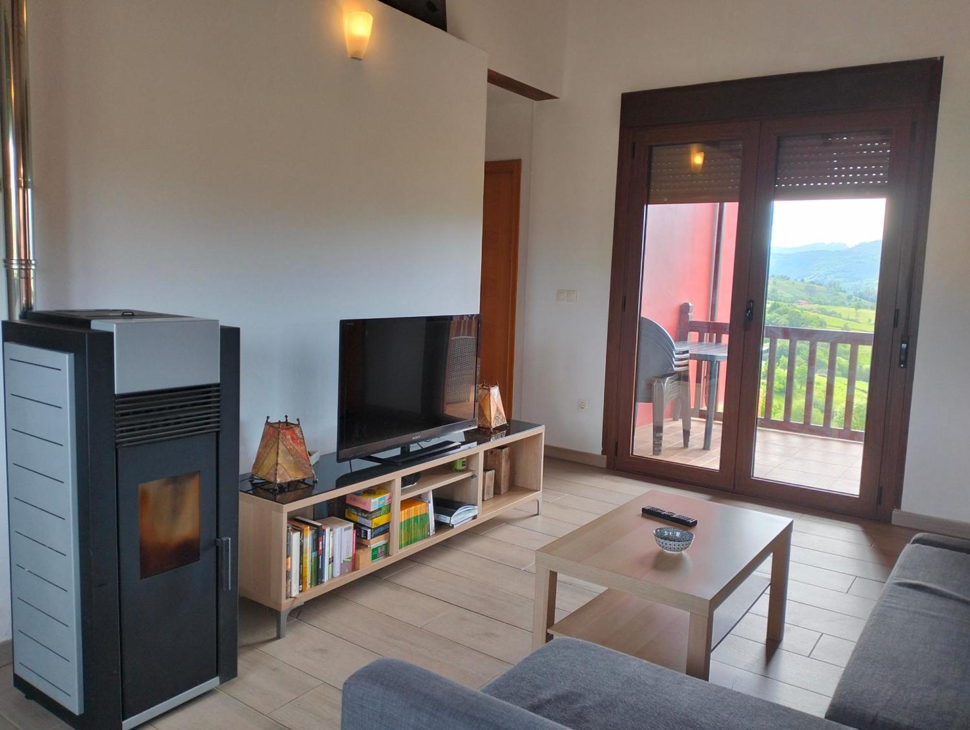 Pensjonat La Casa De Nuria Onís Zewnętrze zdjęcie
