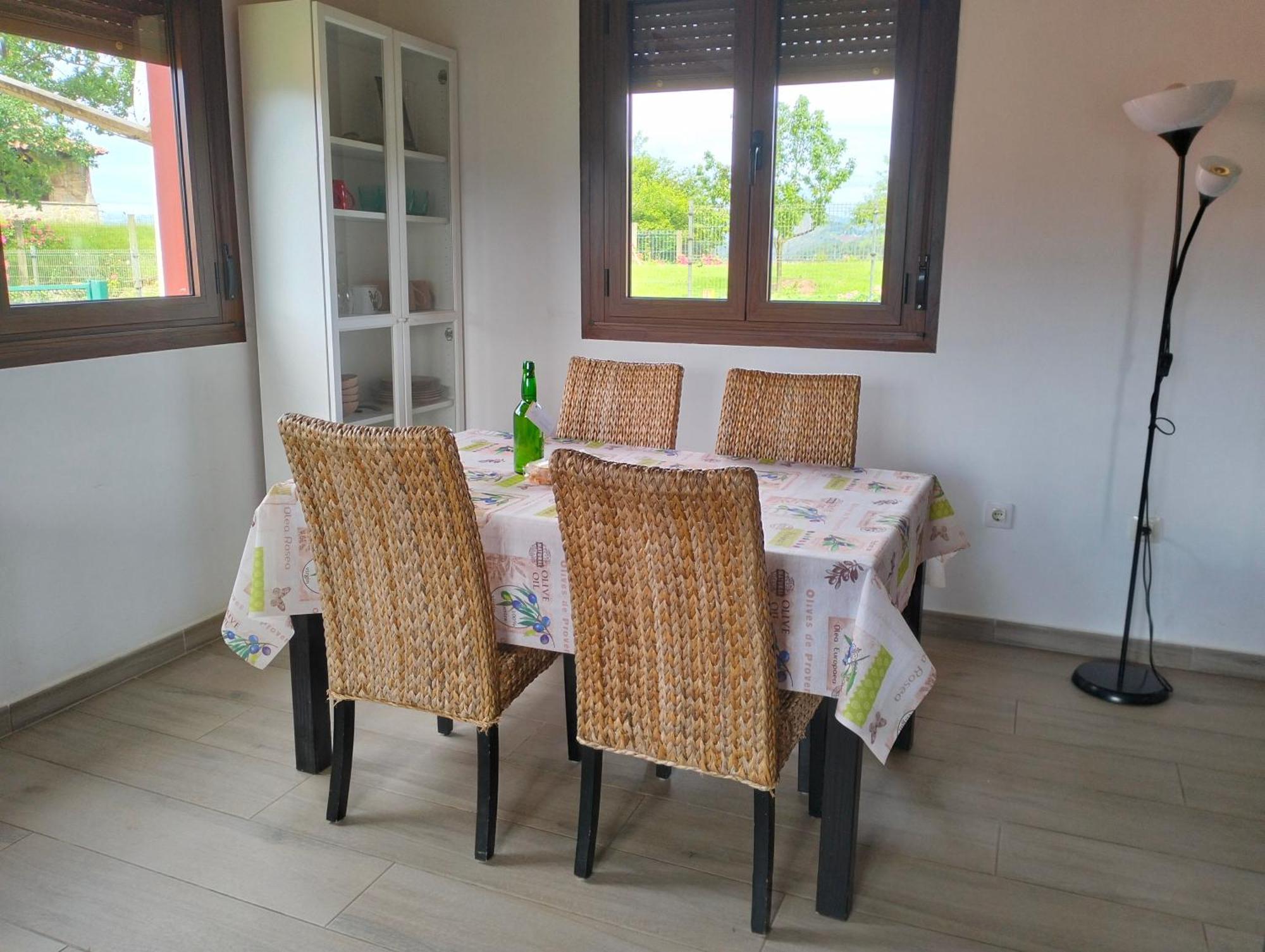 Pensjonat La Casa De Nuria Onís Zewnętrze zdjęcie