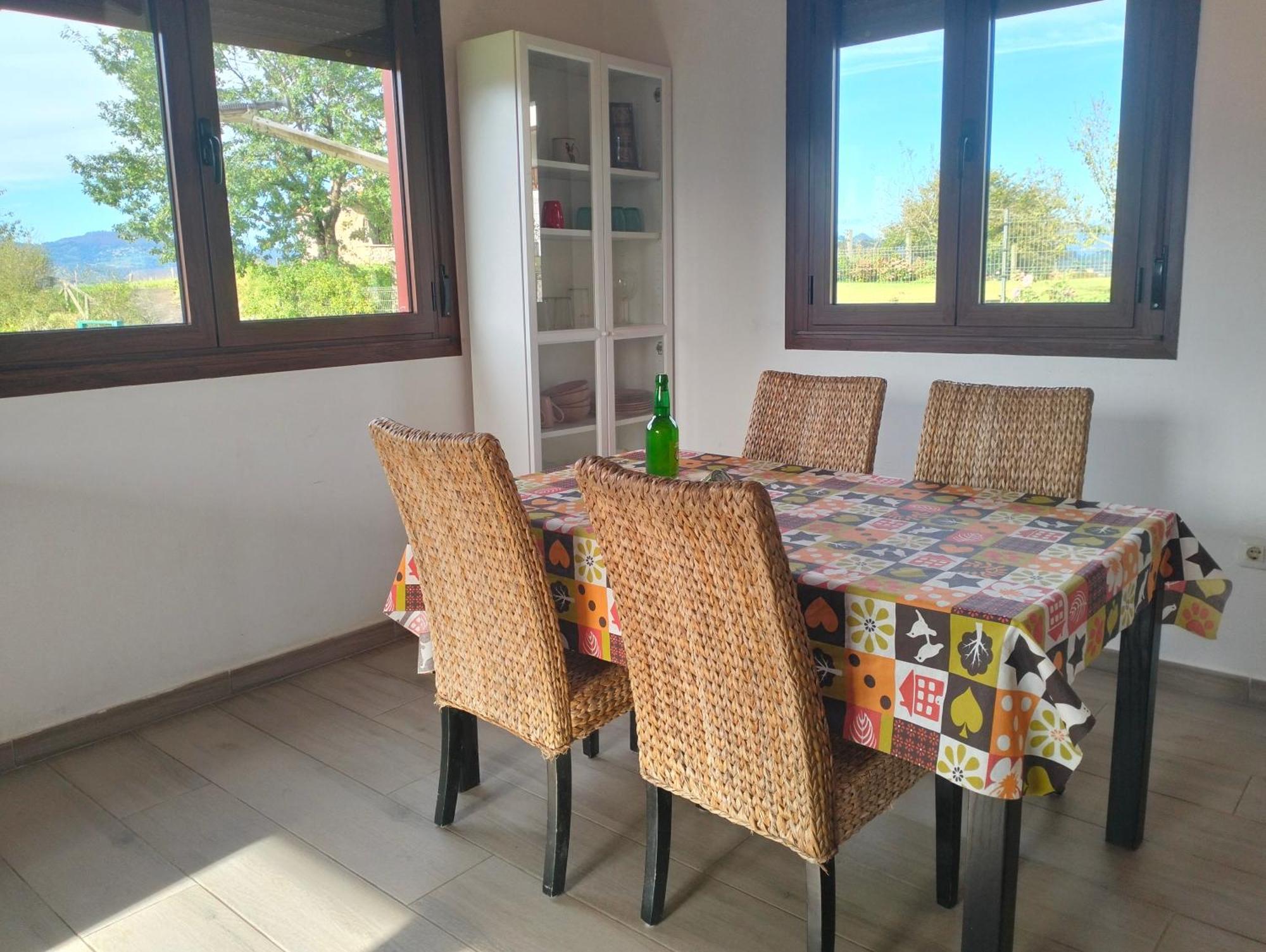 Pensjonat La Casa De Nuria Onís Pokój zdjęcie