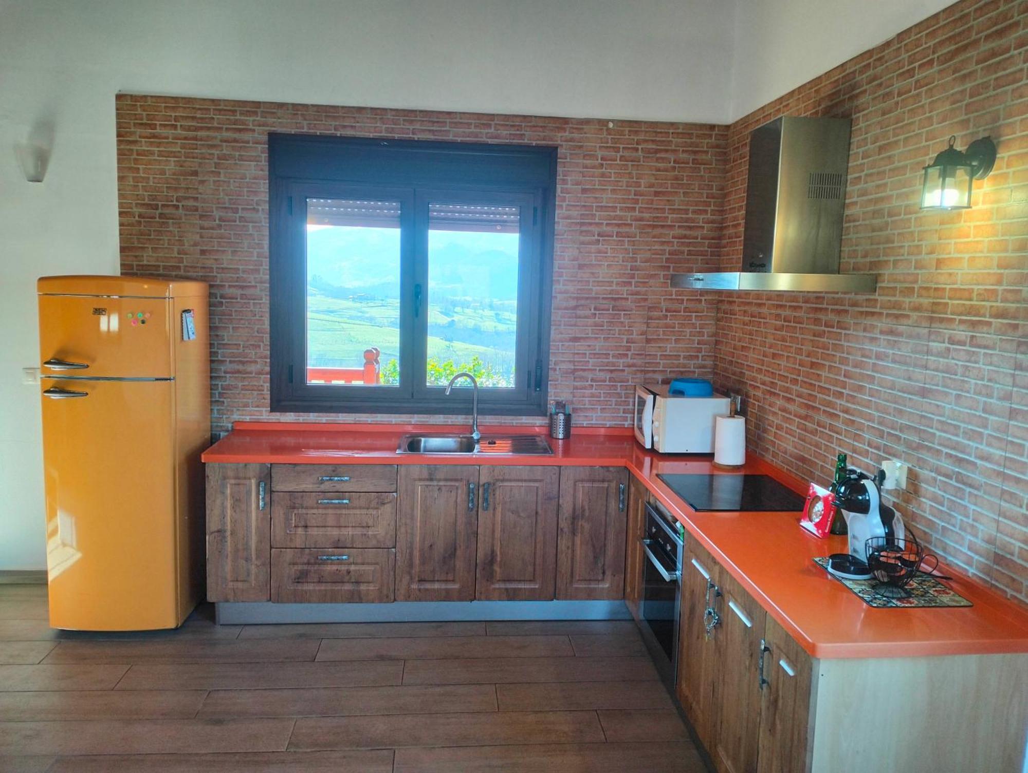 Pensjonat La Casa De Nuria Onís Zewnętrze zdjęcie